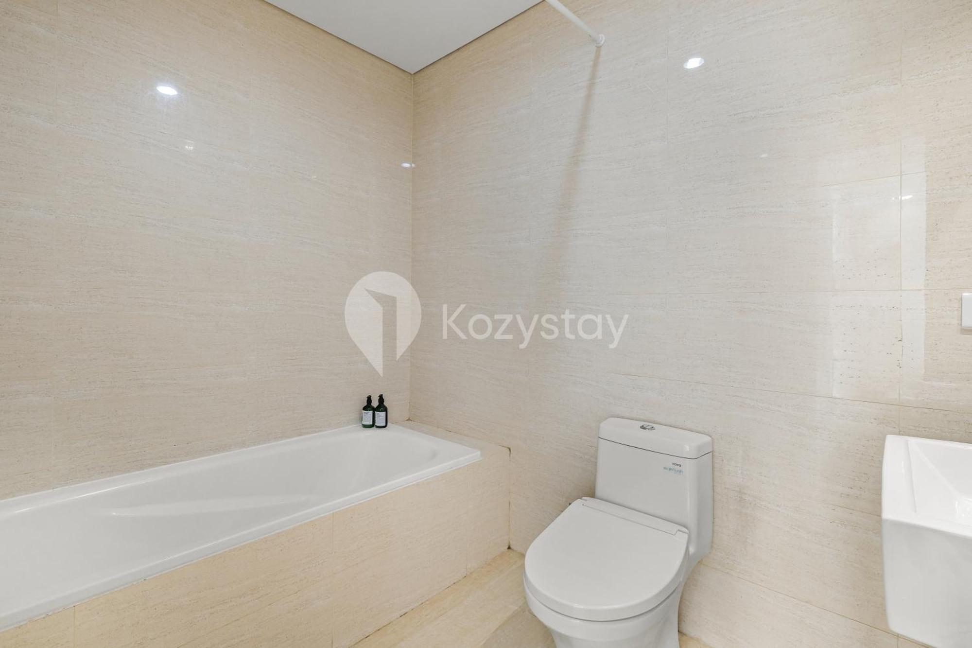 Meadow By Kozystay - Newly Renovated - Kebon Jeruk Pangsapuri Jakarta