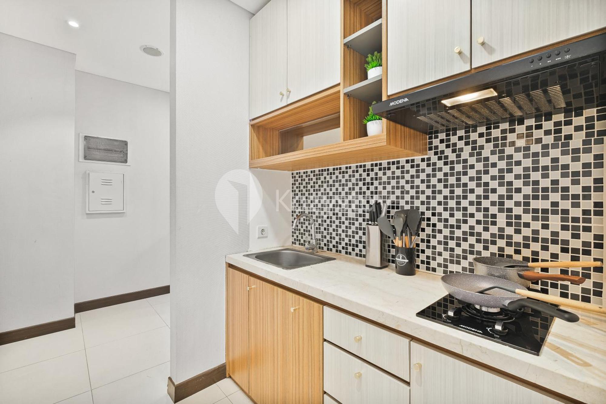 Pangsapuri Meadow By Kozystay - Newly Renovated - Kebon Jeruk Jakarta